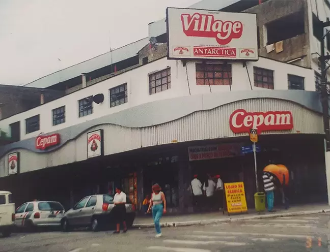 Fábrica de chocolates Village - foto: reprodução falência